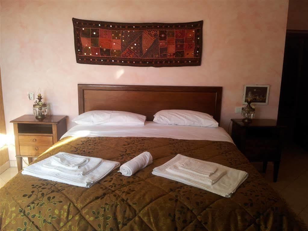 Piazza Salento Bed and Breakfast Lecce Eksteriør billede