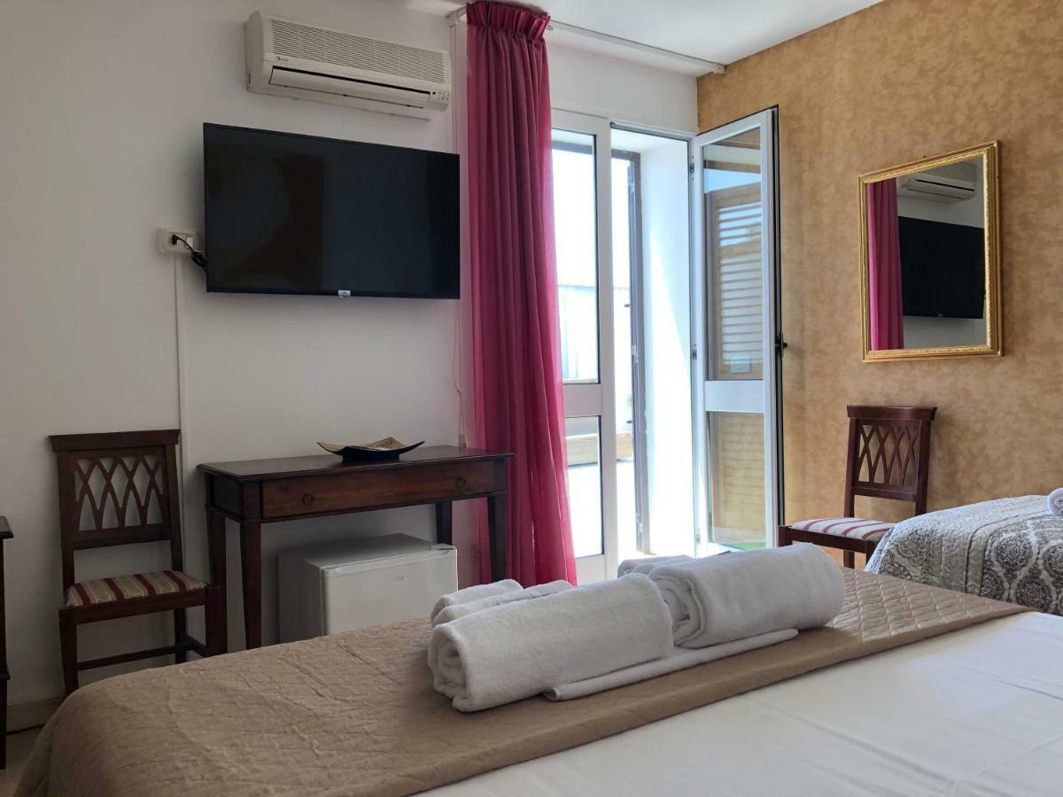 Piazza Salento Bed and Breakfast Lecce Eksteriør billede