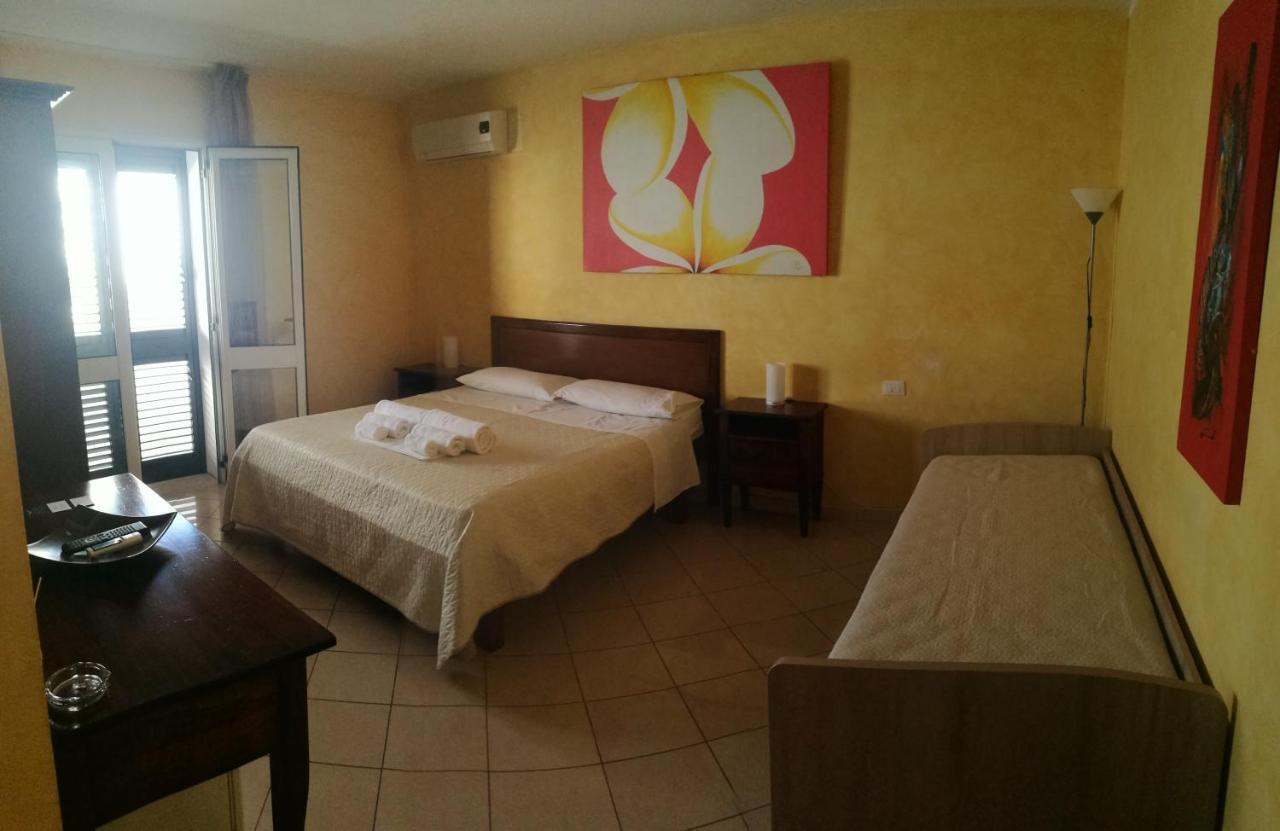 Piazza Salento Bed and Breakfast Lecce Eksteriør billede